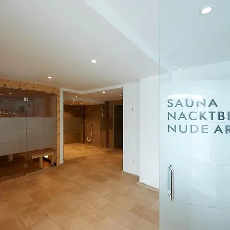 ホテル Apres Post