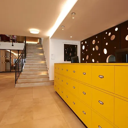 ホテル Apres Post 4*