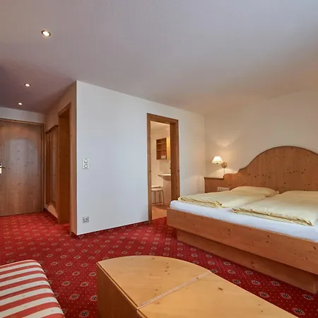 Apres Post Hotel 4*