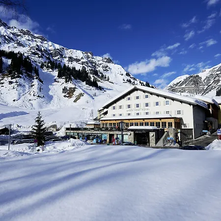 Apres Post ホテル 4*