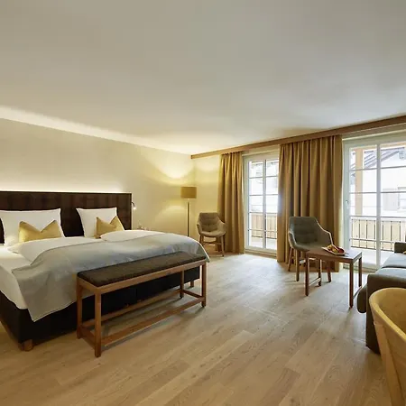 Otel Apres Post